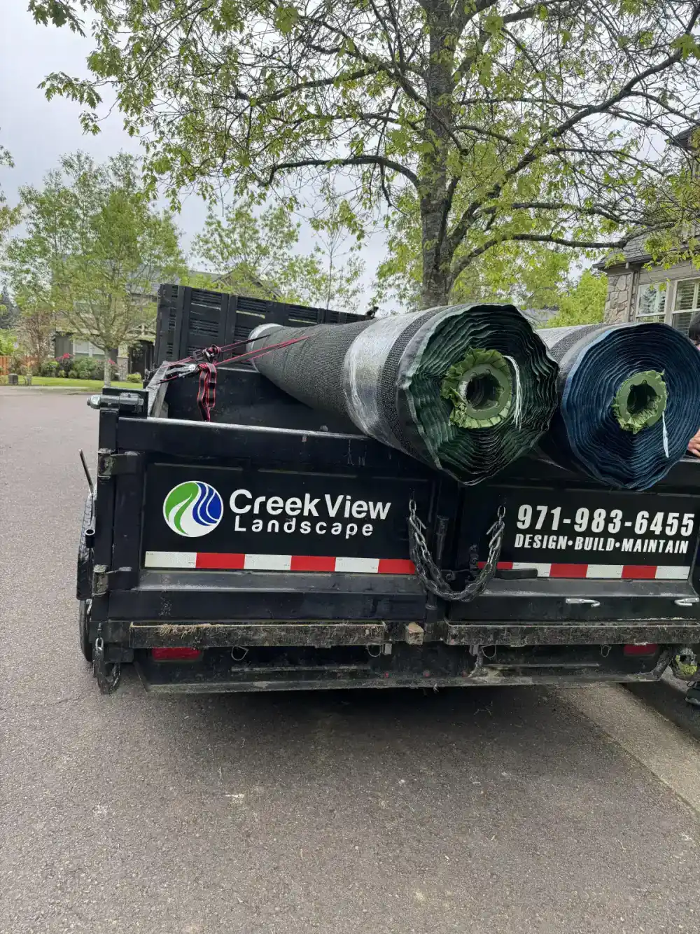 CreekView Landscape crew serving Portland south suburbs in Oregon